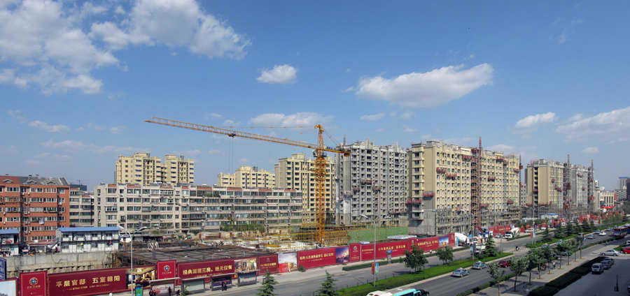 Цзинань - город запчастей HOWO, SHAANXI